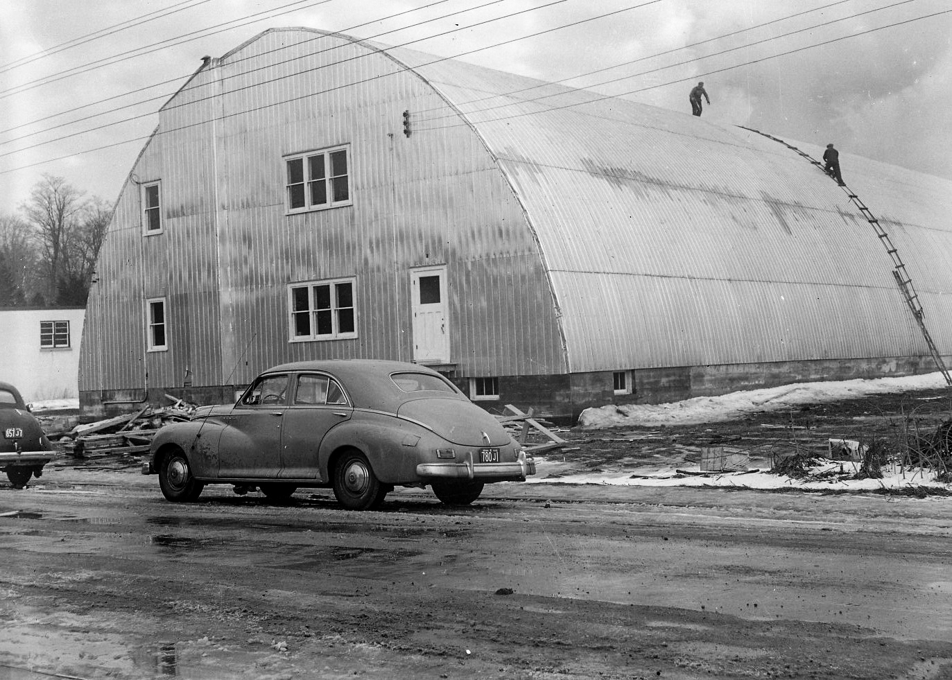 Outside of original 1948 rink at 114 Beale Street